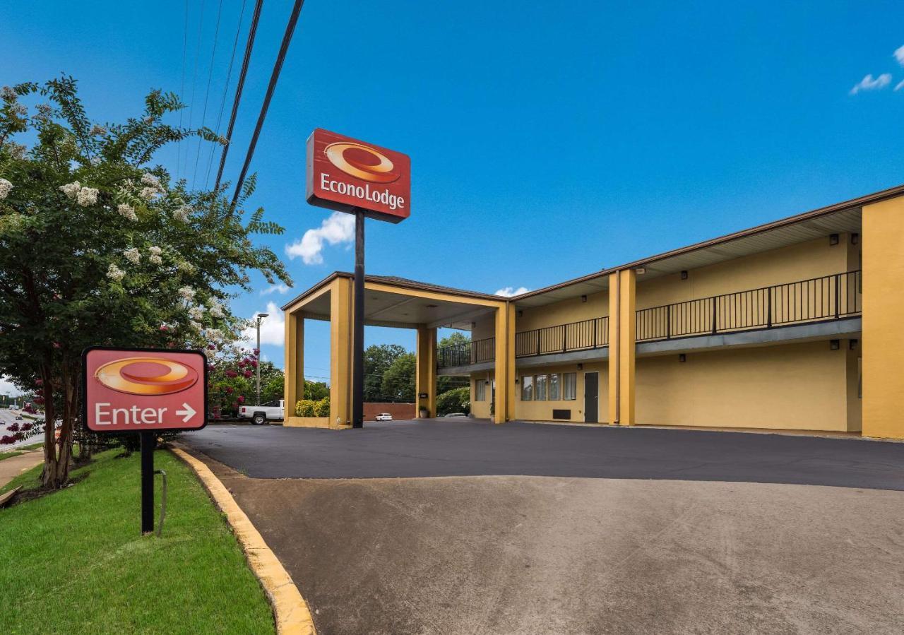 Econo Lodge Thomaston Exterior photo